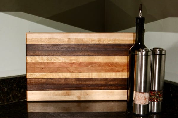 img_1363 Edge Grain Hardwood Cutting Board – 16” x 10” x 1” (Maple, Cherry, Peruvian Walnut)