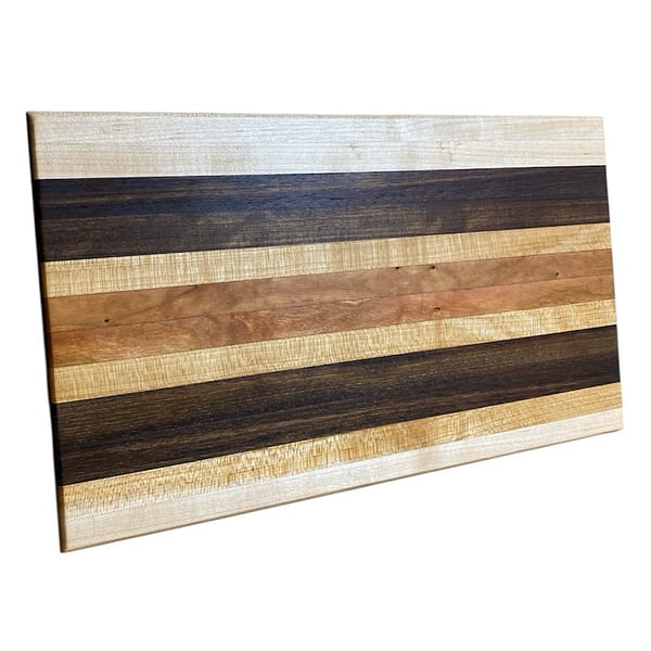 photoroom_20250124_213215 Edge Grain Hardwood Cutting Board – 16” x 10” x 1” (Maple, Cherry, Peruvian Walnut)